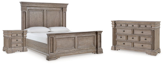 Blairhurst California King Panel Bed with Dresser and Nightstand