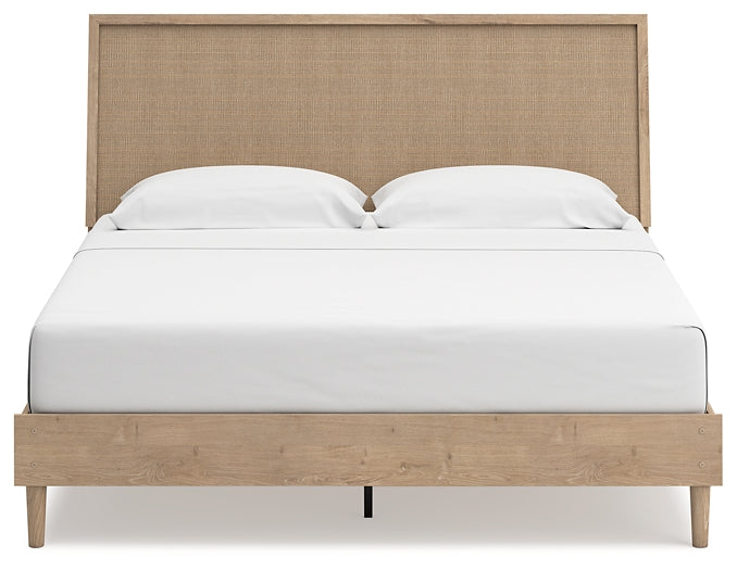 Cielden King Panel Bed with Dresser